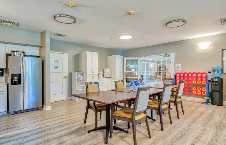 Activity room at American House Hendersonville Elder Home